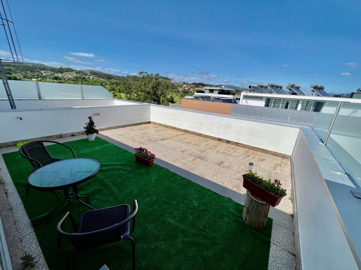 Quarto Privado E Entrada Independente Com Aquecimento E Terraco - Vila Verde Centro Брага Экстерьер фото