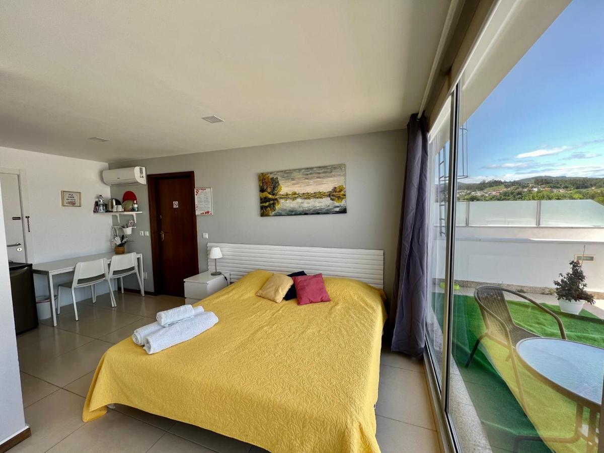 Quarto Privado E Entrada Independente Com Aquecimento E Terraco - Vila Verde Centro Брага Экстерьер фото