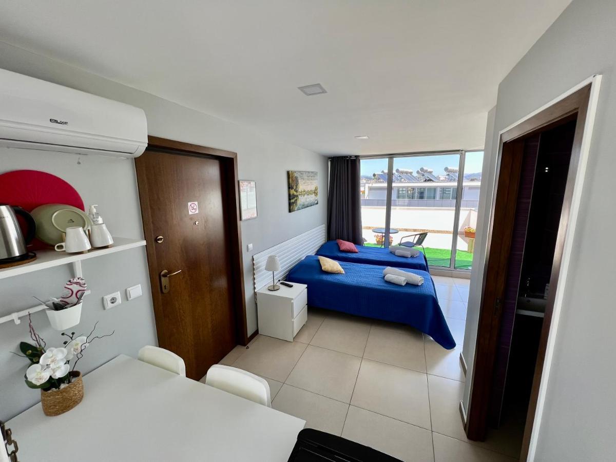 Quarto Privado E Entrada Independente Com Aquecimento E Terraco - Vila Verde Centro Брага Экстерьер фото